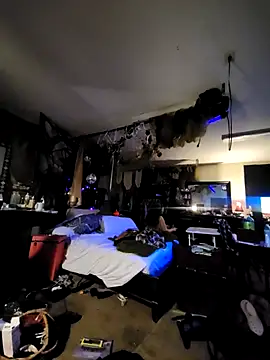 Hotredheadandtoungelasher online show from 6, 2, 2026