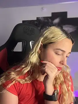 Irisweet  online show from 17, 9, 2025