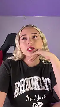 Irisweet  online show from 5, 11, 2025