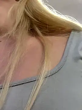 Irisweet  online show from 23, 2, 2025