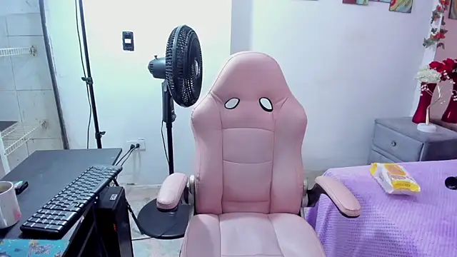 mature sexi40 online show from 5, 2, 2026