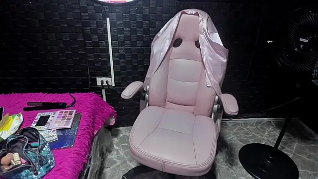 mature sexi40 online show from 14, 2, 2026