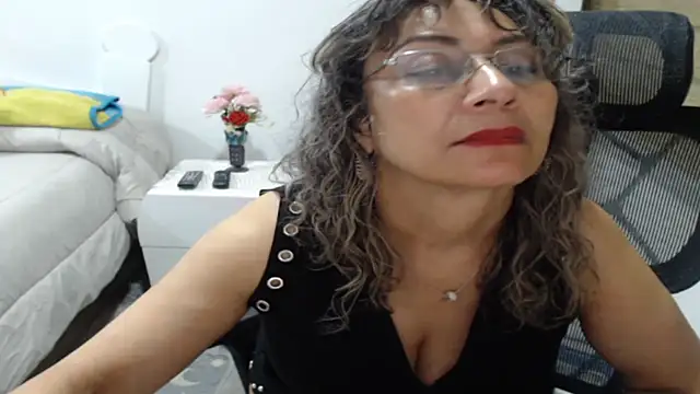 Snapshot of jesy_hot chatting on 12, 7, 2026 jesy hot online show from 12, 7, 2026