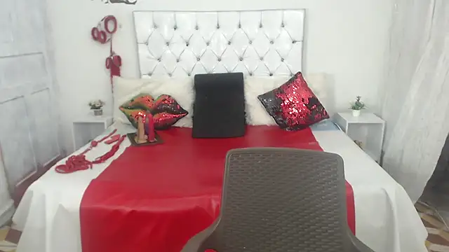 Sweetbigcatt online show from 13, 2, 2026