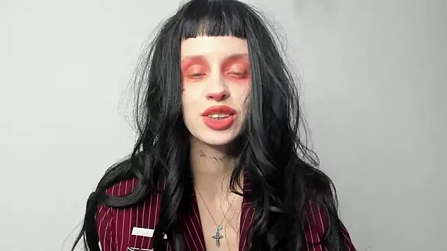 FlowerOfSin2001 online show from 14, 3, 2025