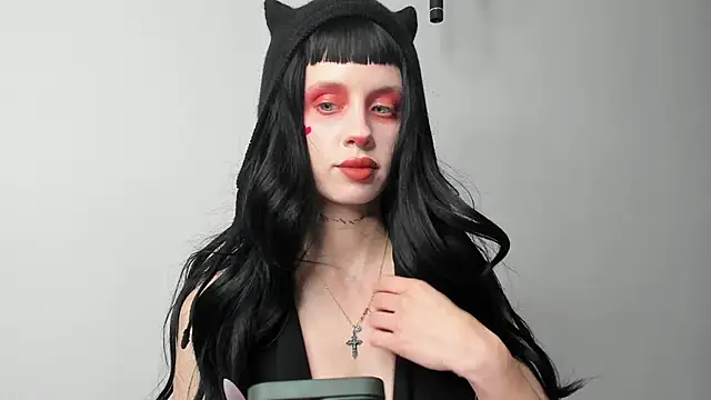 FlowerOfSin2001 online show from 12, 3, 2025