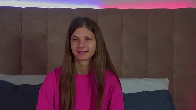 AudreyBarlow online show from 19, 10, 2025