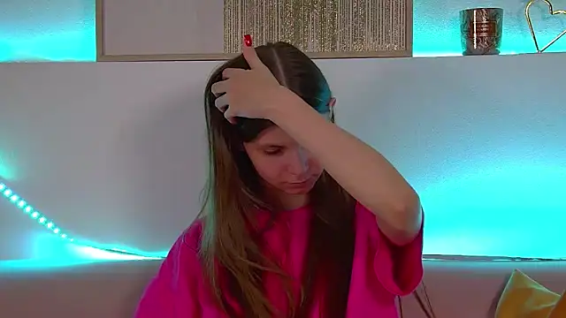 AudreyBarlow online show from 26, 2, 2025