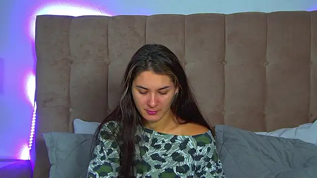 RachelSimpson online show from 8, 11, 2025