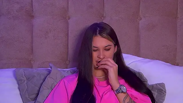 RachelSimpson online show from 12, 3, 2025