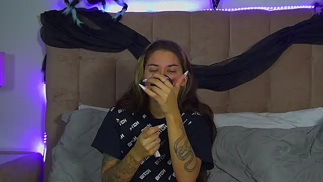 RachelSimpson online show from 31, 10, 2025