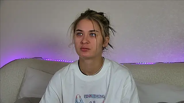 RachelSimpson online show from 16, 9, 2025