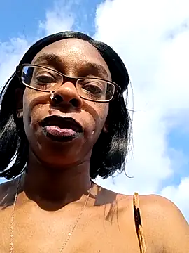 Jasmine FullsShine online show from 6, 7, 2026