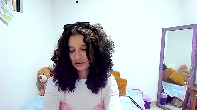 Snapshot of Cositarica_ chatting on 5, 10, 2025 Cositarica online show from 5, 10, 2025