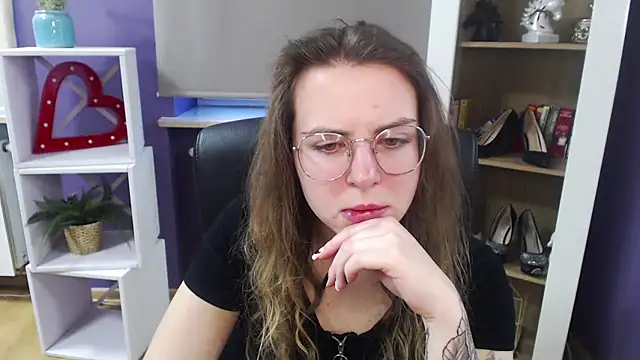 Zoey Erotic online show from 20, 3, 2025