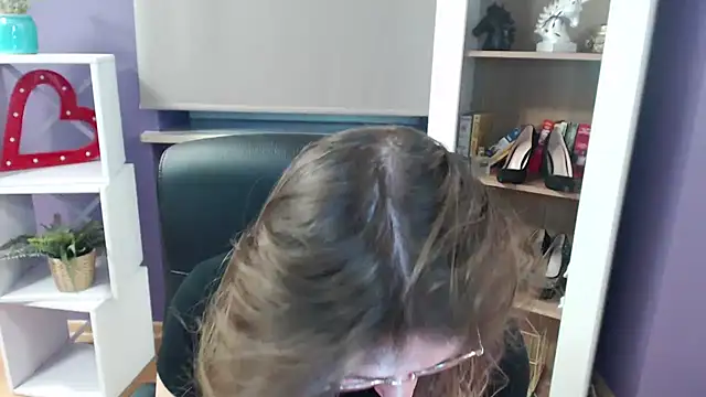 Zoey Erotic online show from 3, 3, 2025