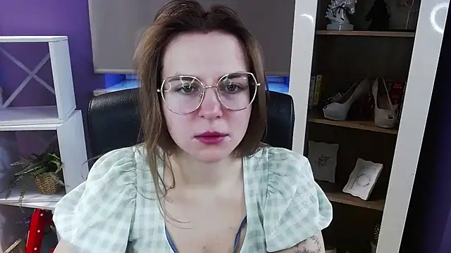 Zoey Erotic online show from 25, 3, 2026