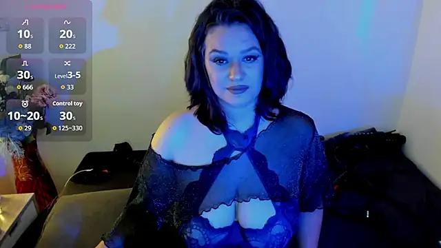 Snapshot of Laura_sinner chatting on 4, 7, 2026 Laura sinner online show from 4, 7, 2026