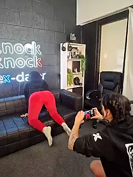 Elnonoykeila77 online show from 17, 9, 2025