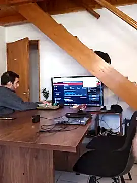 Elnonoykeila77 online show from 17, 2, 2025