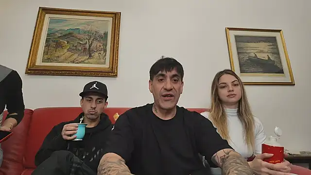 Elnonoykeila77 online show from 20, 5, 2026