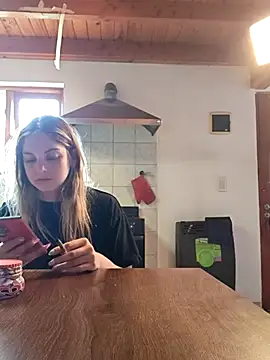 Elnonoykeila77 online show from 13, 2, 2025