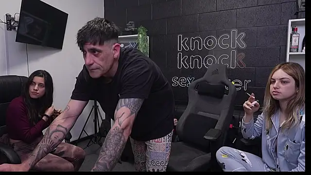 Elnonoykeila77 online show from 21, 9, 2025