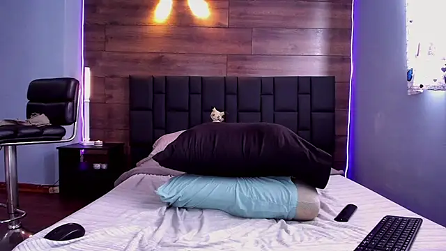 anthonylatynxd online show from 16, 11, 2025