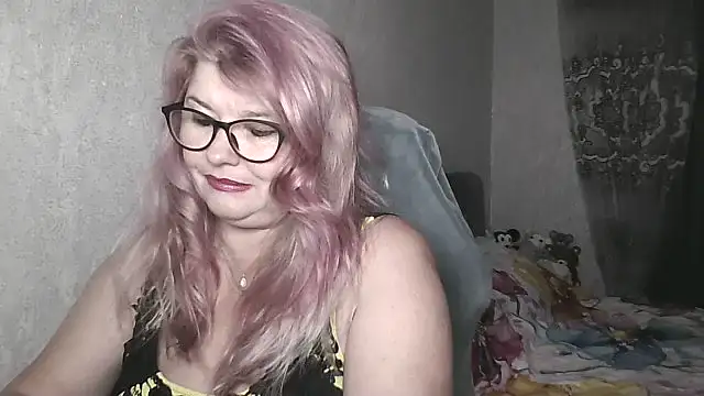 Snapshot of Diana_49 chatting on 8, 7, 2026 Diana 49 online show from 8, 7, 2026