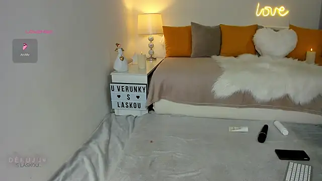 KVerunce online show from 11, 12, 2024