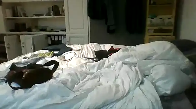 MmaxX004 online show from 22, 2, 2025