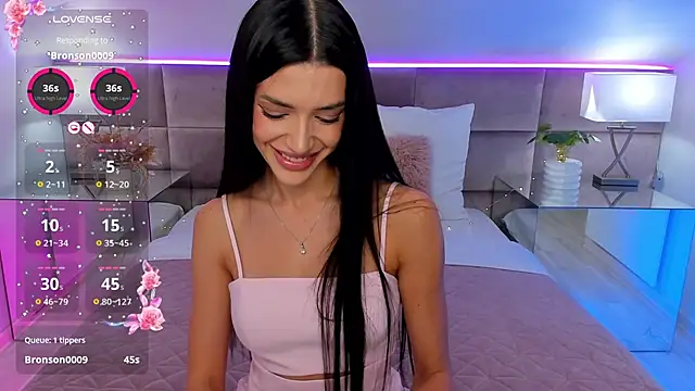 JasmiLyn online show from 27, 9, 2025