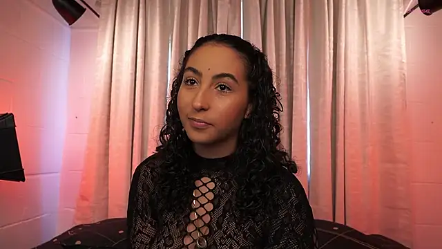 agatha collins  online show from 2, 10, 2025