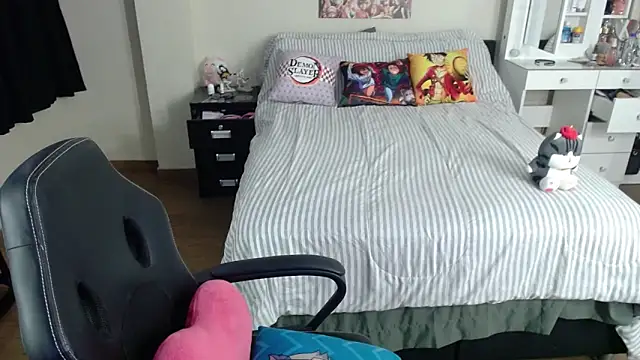 kittykat18x online show from 11, 11, 2025