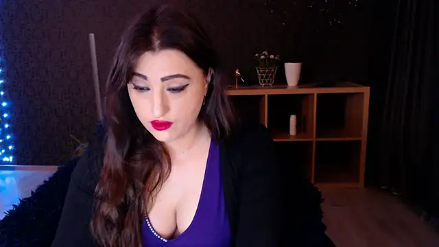 RebeccaStone online show from 9, 3, 2025