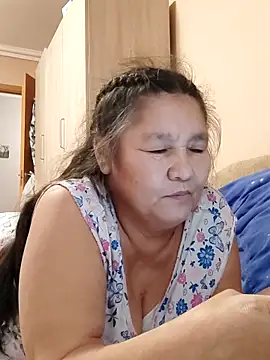 Zulfiya Bruce online show from 14, 10, 2025