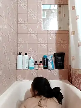 Zulfiya Bruce online show from 1, 3, 2025