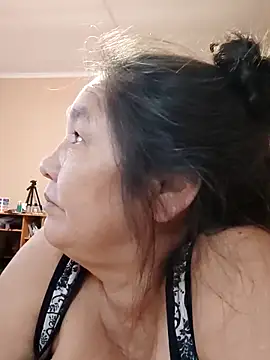 Zulfiya Bruce online show from 19, 9, 2025