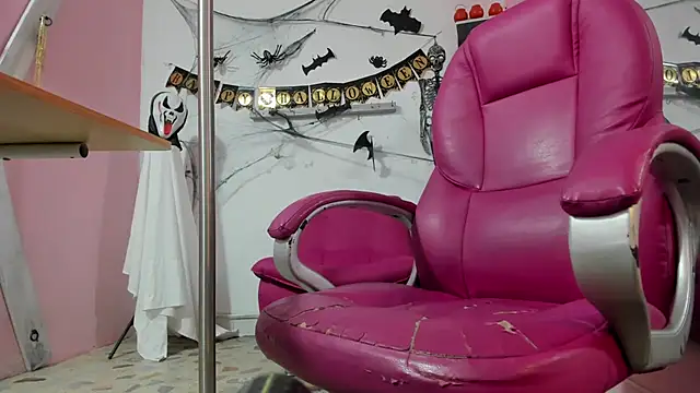 CAMILA--REY online show from 19, 10, 2025