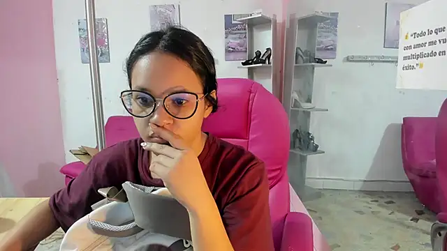 CAMILA--REY online show from 20, 11, 2025