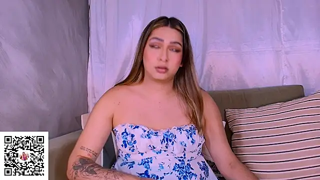 Snapshot of ISABELLASSMITH chatting on 21, 10, 2025 ISABELLASSMITH online show from 21, 10, 2025