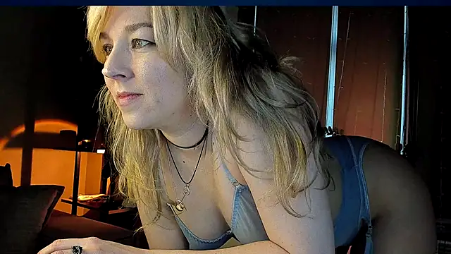 5 in one online show from 23, 3, 2025