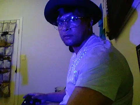 CleanGrey online show from 18, 2, 2026