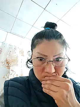 Snapshot of LaInsaciableIntensa chatting on 3, 11, 2025 LaInsaciableIntensa online show from 3, 11, 2025