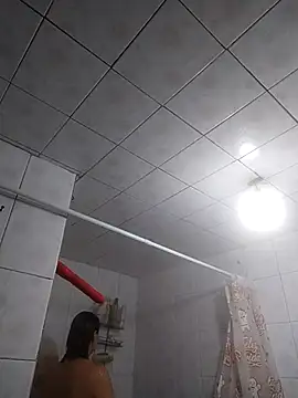 Snapshot of LaInsaciableIntensa chatting on 27, 11, 2025 LaInsaciableIntensa online show from 27, 11, 2025