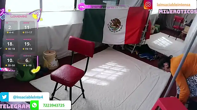 Snapshot of LaInsaciableIntensa chatting on 17, 11, 2025 LaInsaciableIntensa online show from 17, 11, 2025