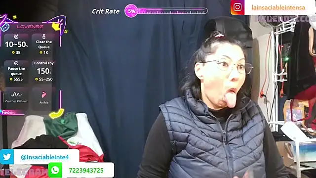 LaInsaciableIntensa online show from 24, 4, 2026