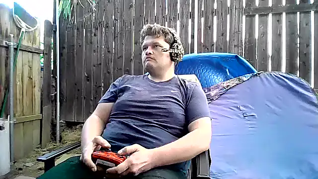 Snapshot of fuckineverett chatting on 1, 3, 2026 fuckineverett online show from 1, 3, 2026