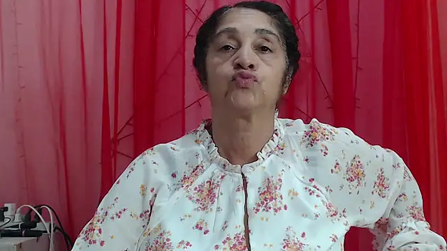 heyline milf online show from 5, 4, 2026