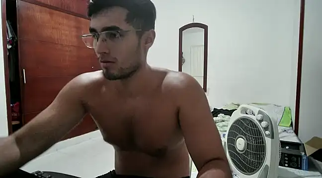 lechero226 online show from 31, 12, 2024